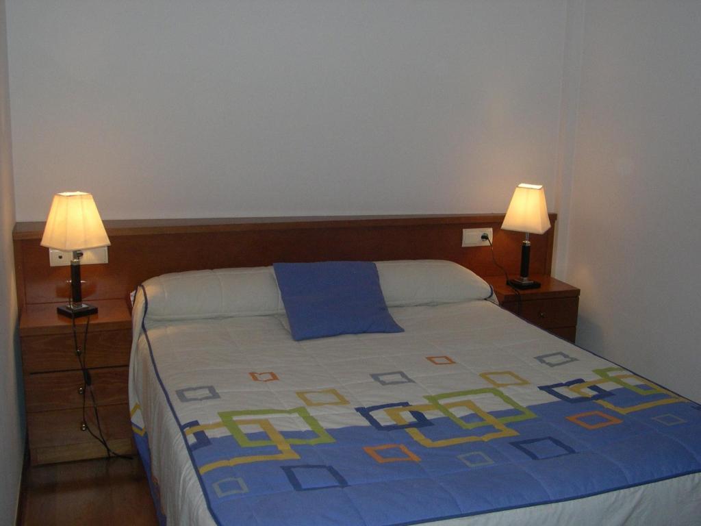 Apartamentos Estop Sahun Стая снимка